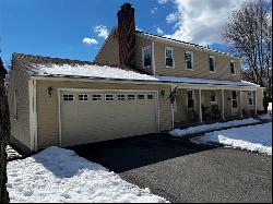 20 Porter Dr, Wilbraham MA 01095