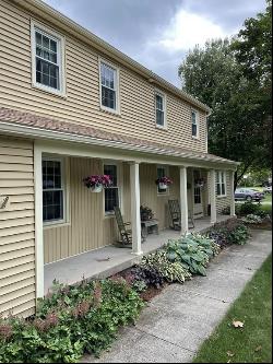 20 Porter Dr, Wilbraham MA 01095