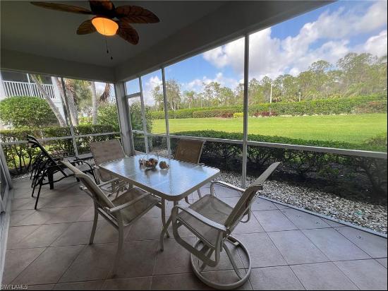 6864 Ascot Dr Unit 101, Naples FL 34113