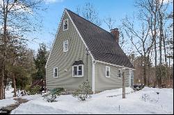 11 Elm St, Hopkinton MA 01748