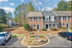 233 Quail Run, Roswell GA 30076