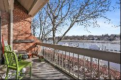 15 River Road Unit 220, Cos Cob CT 06807