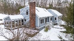 31 Hillside Rd, Boxford MA 01921