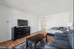 2001 Hamilton Street Unit 1821, Philadelphia PA 19130