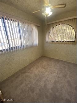 1402 Santa Margarita Street Unit H, Las Vegas NV 89146