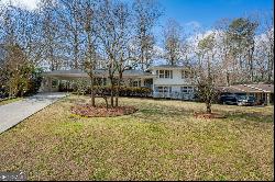 165 Devonwood Drive, Sandy Springs GA 30328