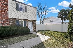 1739 Baron Drive Unit 1714H, York PA 17408