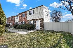 1739 Baron Drive Unit 1714H, York PA 17408