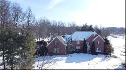 4596 Whipoorwill Dr, Hermitage PA 16148