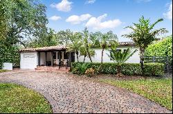 1133 Placetas Ave, Coral Gables FL 33146