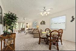 2950 SE Ocean Boulevard #117-8, Stuart FL 34996