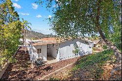 8975 Lawrence Welk Drive Unit 305, Escondido CA 92026