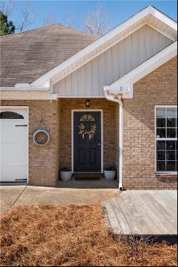 812 Waverly Place, Opelika AL 36801