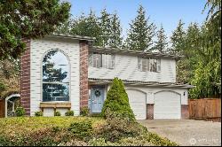 1713 Easthill Place NW, Olympia WA 98502