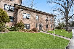 1 Manchester Road Unit 2R, Eastchester NY 10709