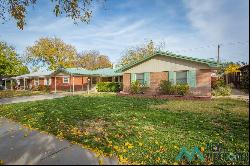 3011 N Garden Avenue, Roswell NM 88201