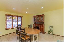 103 Tierra Berrenda Drive, Roswell NM 88201