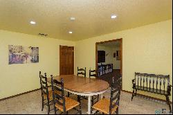 103 Tierra Berrenda Drive, Roswell NM 88201