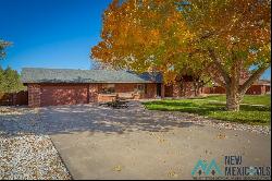 103 Tierra Berrenda Drive, Roswell NM 88201