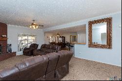 6 Tottenham Court, Roswell NM 88201