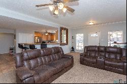 6 Tottenham Court, Roswell NM 88201