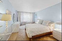 401 E 74th Street Unit 2A, New York City NY 10021