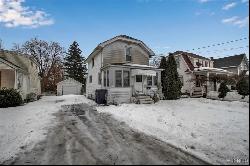 32 S New York Street, Lockport-City NY 14094