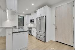 1041 N Spaulding Avenue #104, West Hollywood CA 90046