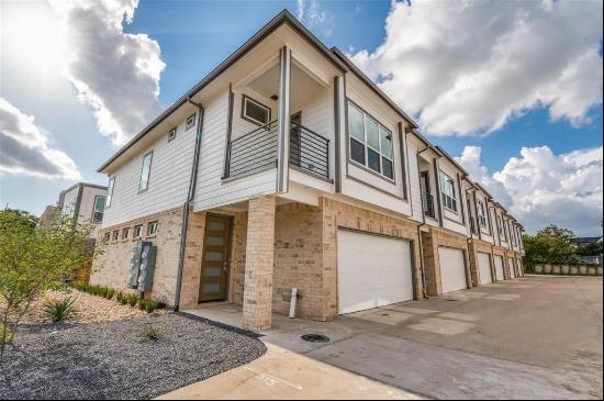 7307 Rubio Place, Dallas TX 75235