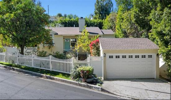 4211 Noble Avenue, Sherman Oaks CA 91403