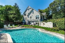 125 Summit View Lane, North Kingstown RI 02852