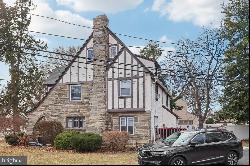 4415 Bond Avenue, Drexel Hill PA 19026