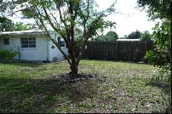 2231 Gorham Avenue, Fort Myers FL 33907