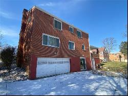 9 Bel Aire Dr, Murrysville PA 15626