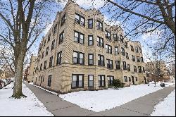 7076 N Wolcott Avenue #3, Chicago IL 60626