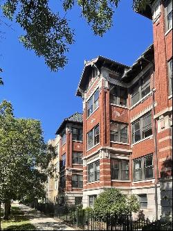 1130 E Hyde Park Boulevard #3A, Chicago IL 60615