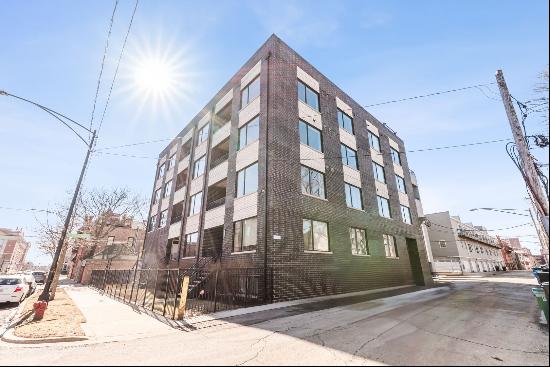 2303 W Wilcox Street #4E, Chicago IL 60612