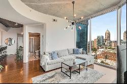 Corner Condo Unit with Panoramic City and Treetop Vistas