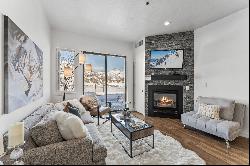 Location, Value, & Amenities: Mountain & Lake Access Must See 1 Bedroom Condo!