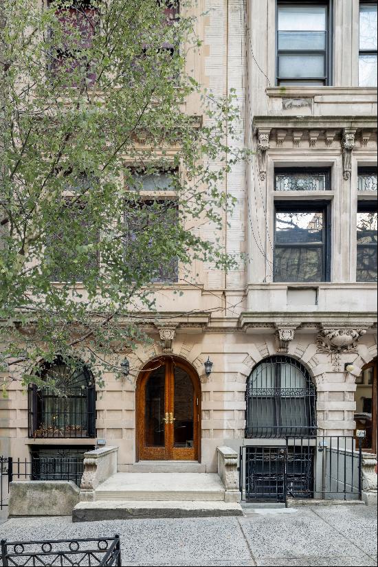 Renovated Elevator UWS Townhouse