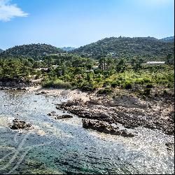 WATERFRONT ARCHITECT-DESIGNED HOUSE - CORSE-DU-SUD