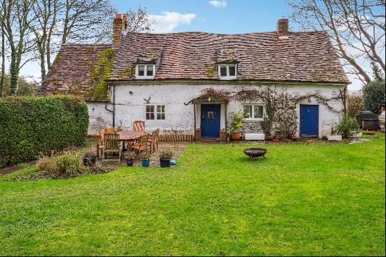 A delightful Grade II listed cottage, in a tucked away location in the beautiful Chilterns