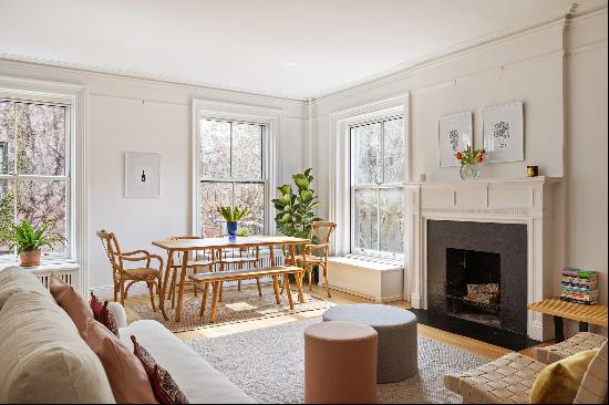 Your Brooklyn Heights treehouse awaits just steps from the Promenade. Recently thoughtf