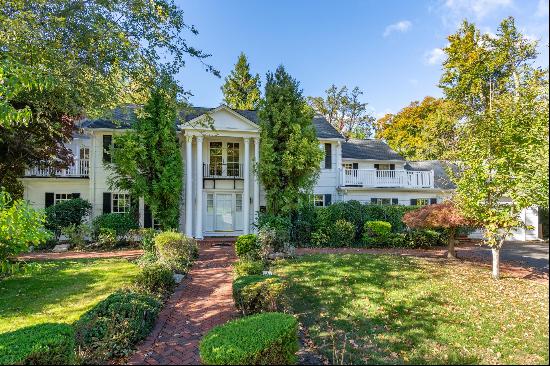 GREAT NECK ESTATES | Grand and Stately Colonial on a quiet street within The Village of Gr