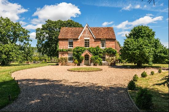 A most attractive Grade II listed family house, offering substantial and well-proportioned