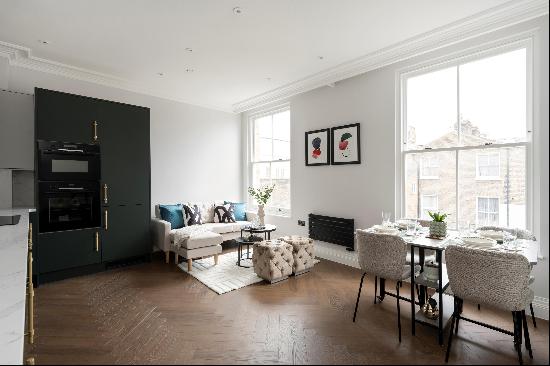 Stunning Newly Refurbished First Floor Apartment in North Kensington