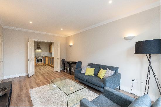 A superb one bedroom second floor apartment for sale in the gated Wimbledon Central in the