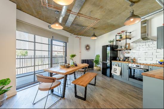 Warehouse-style two bedroom apartment to rent in a new development