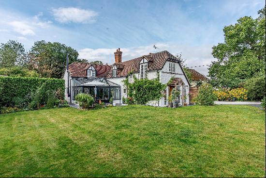 Wonderfully presented characterful home