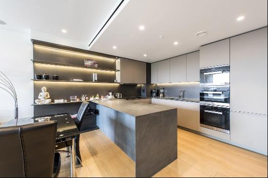 Incredible 3 bedroom apartment to rent in Victoria, SW1.